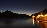 Queenstown - večerní město